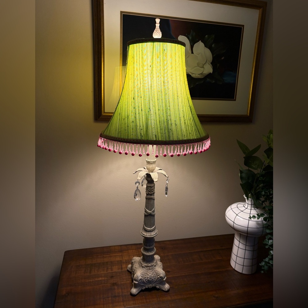Vintage-Style Table Lamp Bright Green Lamp Shade With Pink Beaded Fringe